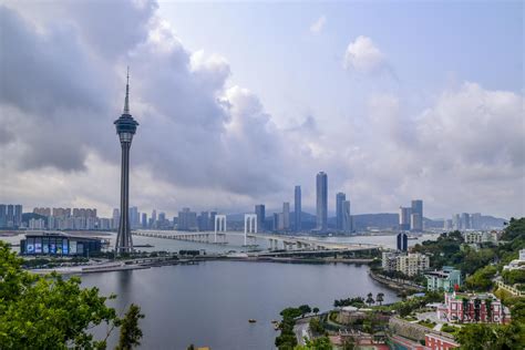 Macau Tower Convention and Entertainment Centre .